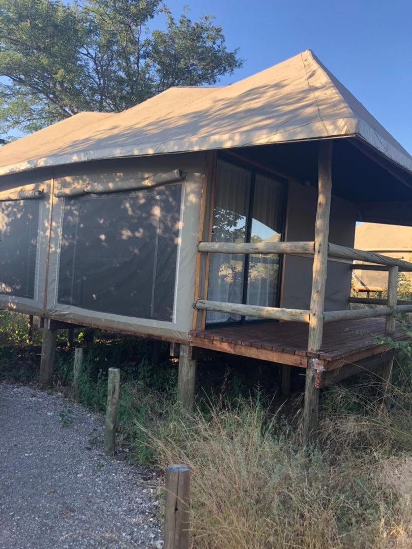 Xhabe Safari Lodge Chobe Muchenje Luaran gambar