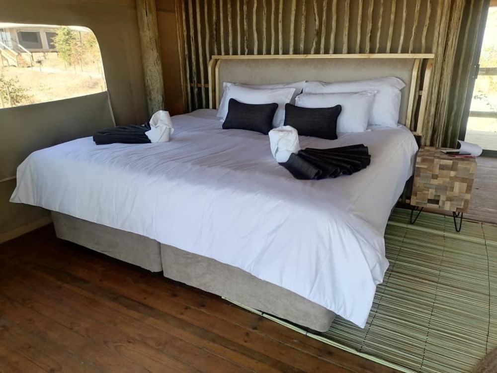 Xhabe Safari Lodge Chobe Muchenje Luaran gambar